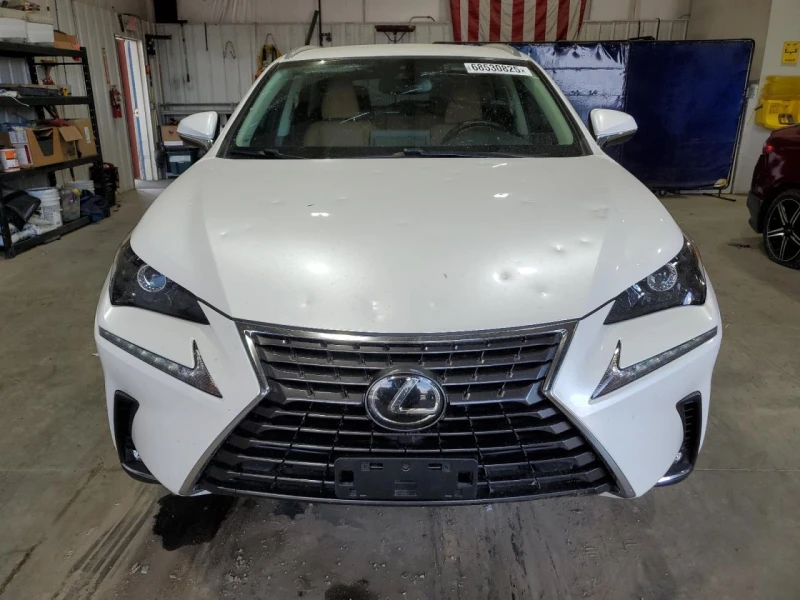 Lexus NX 300 BASE, снимка 6 - Автомобили и джипове - 52639829