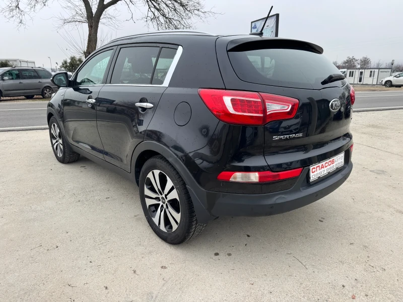 Kia Sportage 2.0 CRDI 184 4x4 Avtomatik , pano, снимка 7 - Автомобили и джипове - 52856352
