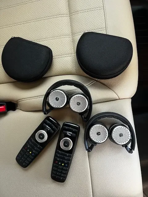 Mercedes-Benz GLE 400 3.0 4MATIC * LED* PANO* AMG* MASSAGE* DVD* 9G- Tro, снимка 13 - Автомобили и джипове - 52321690