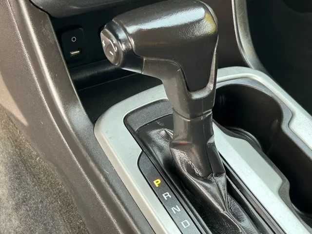 Chevrolet Colorado  LT Crew Cab* 4WD* АвтоКредит* (ЦЕНА ДО БГ) - изображение 10