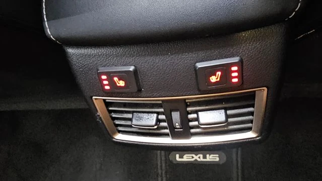 Lexus NX 300h SUPREME* ПОДГРЕВ* НАВИГАЦИЯ* 2 КЛЮЧА, снимка 14 - Автомобили и джипове - 54879188