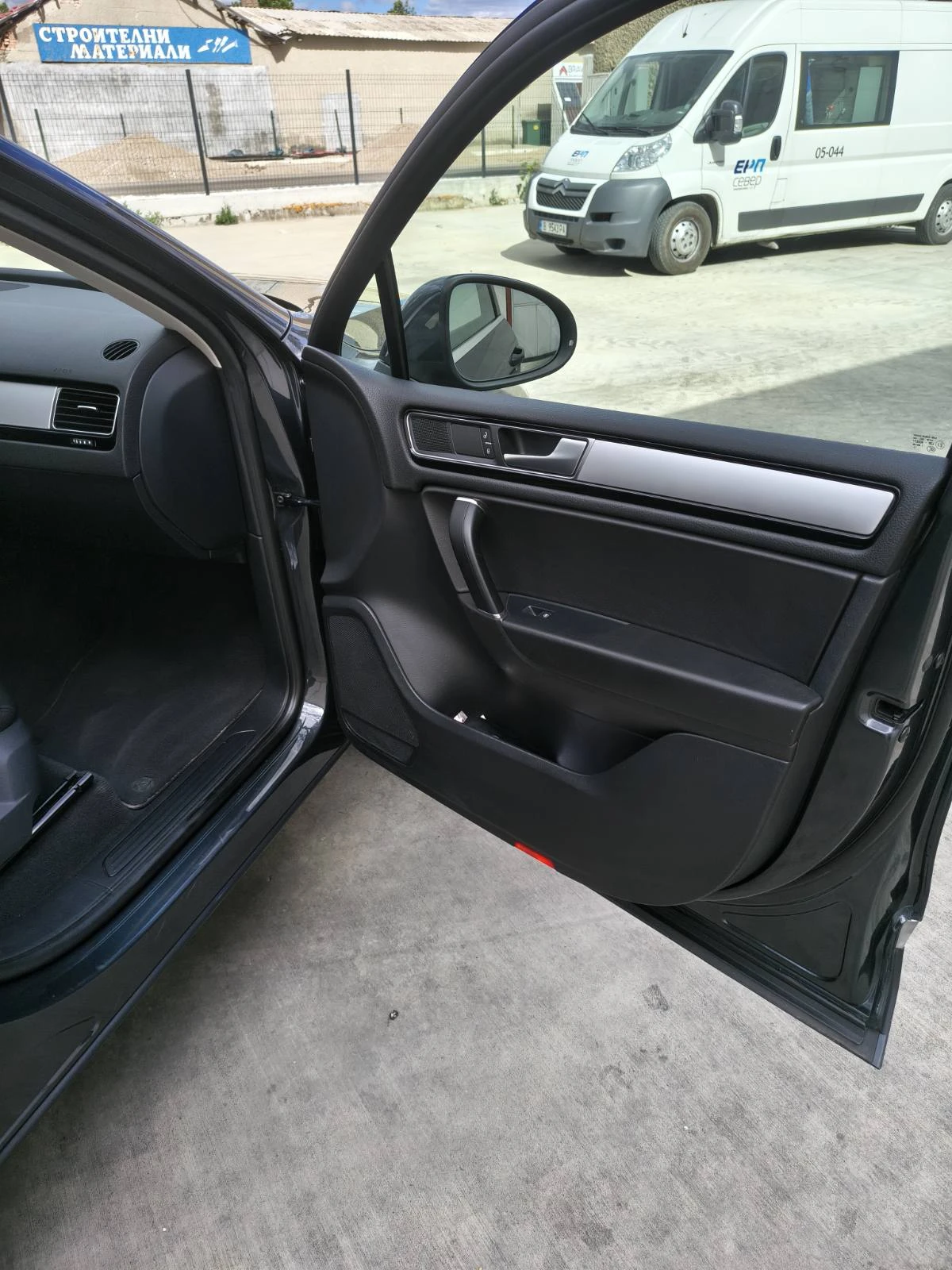 VW Touareg  - изображение 7