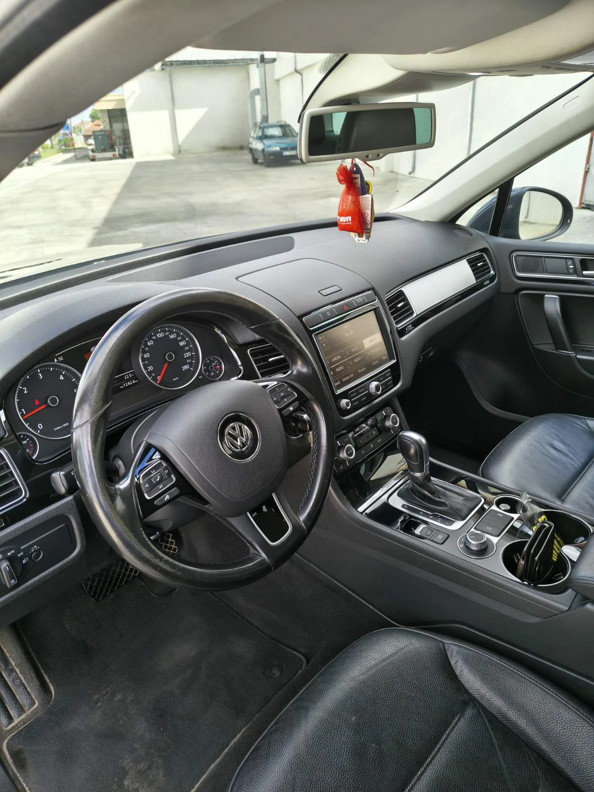 VW Touareg  - изображение 5