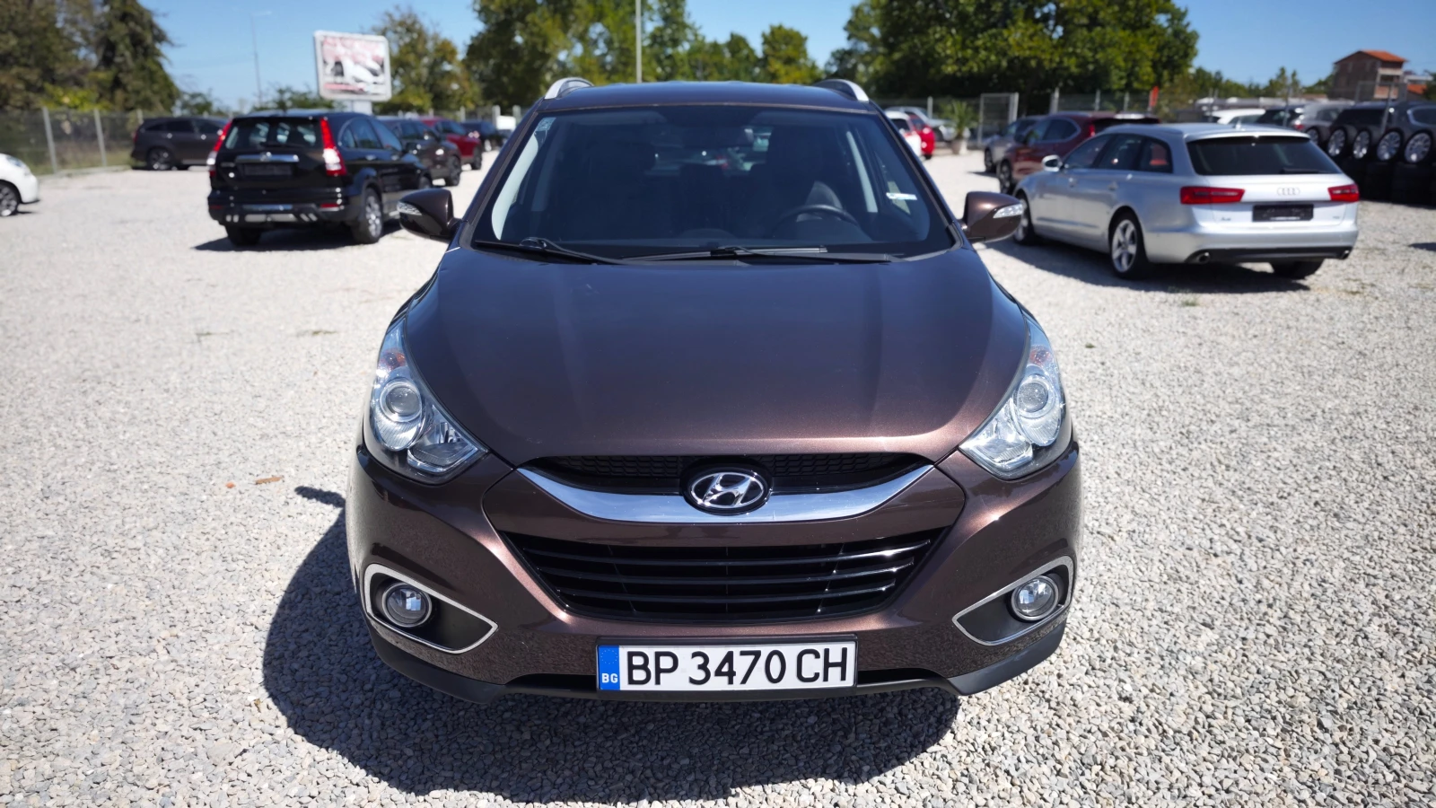 Hyundai IX35 КАФЯВ/ВСИЧКО ПЛАТЕНО/ОБСЛУЖЕН/NAV/DVD/KAM/USB/КОЖА - изображение 4