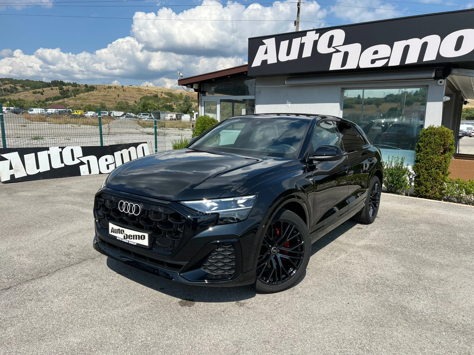 Audi Q8 50TDI* S-Line* B&O* Soft Close* Nigh Pack*  | Mobile.bg   1