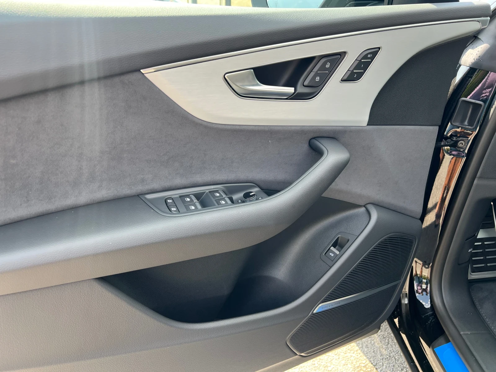 Audi Q8 50TDI* S-Line* B&O* Soft Close* Nigh Pack*  | Mobile.bg   11