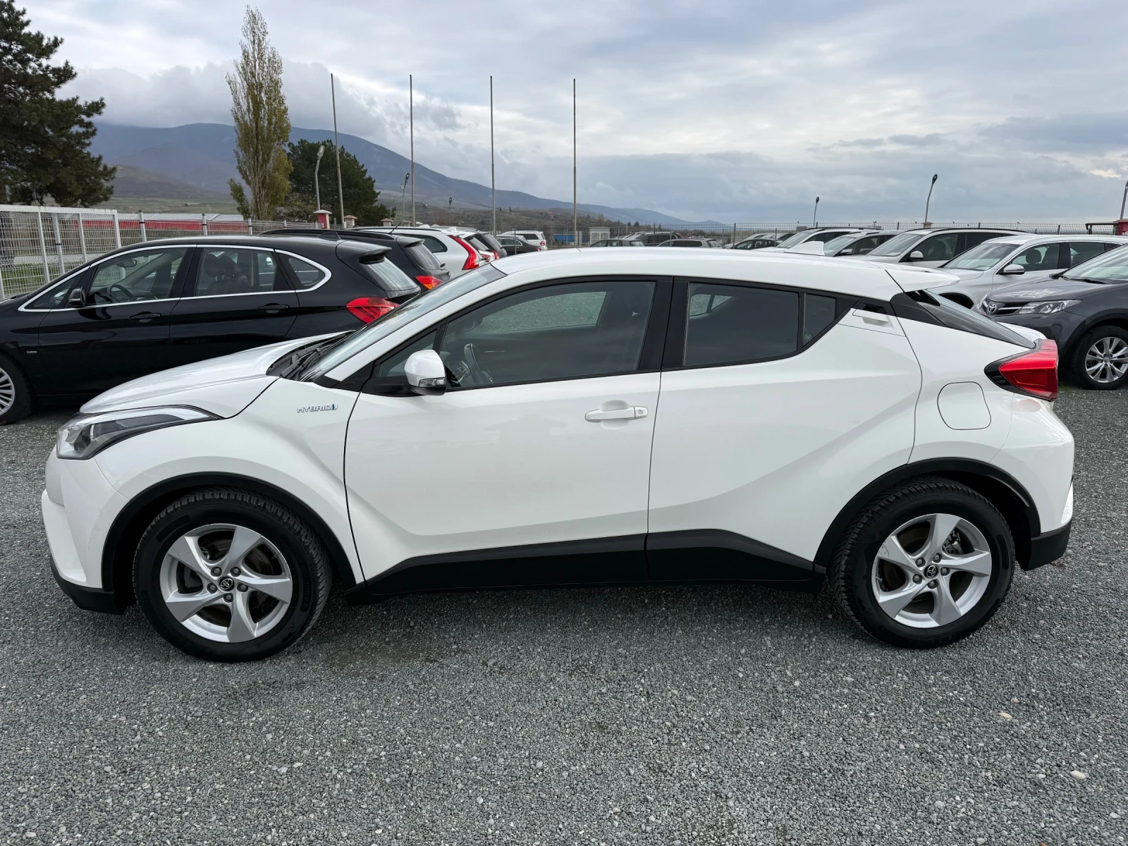 Toyota C-HR (KATO )^() | Mobile.bg   10