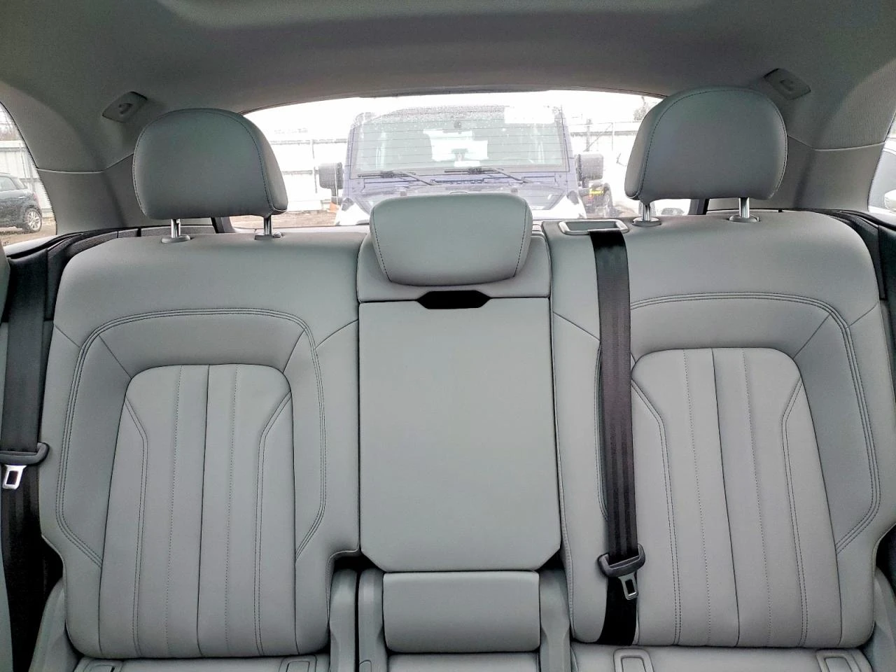 Audi Q5 2l Premium Plus - изображение 10