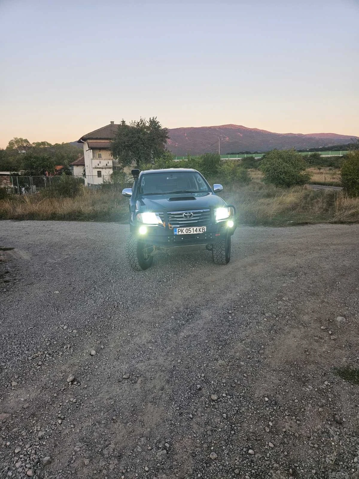 Toyota Hilux Offroad пакет, Климатик, снимка 2 - Автомобили и джипове - 53729015