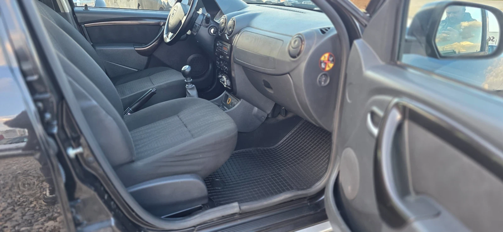 Dacia Duster 1.5 DCI $ 6 скорости $ - изображение 9