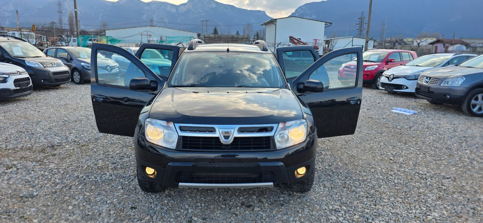 Dacia Duster 1.5 DCI $ 6 скорости $