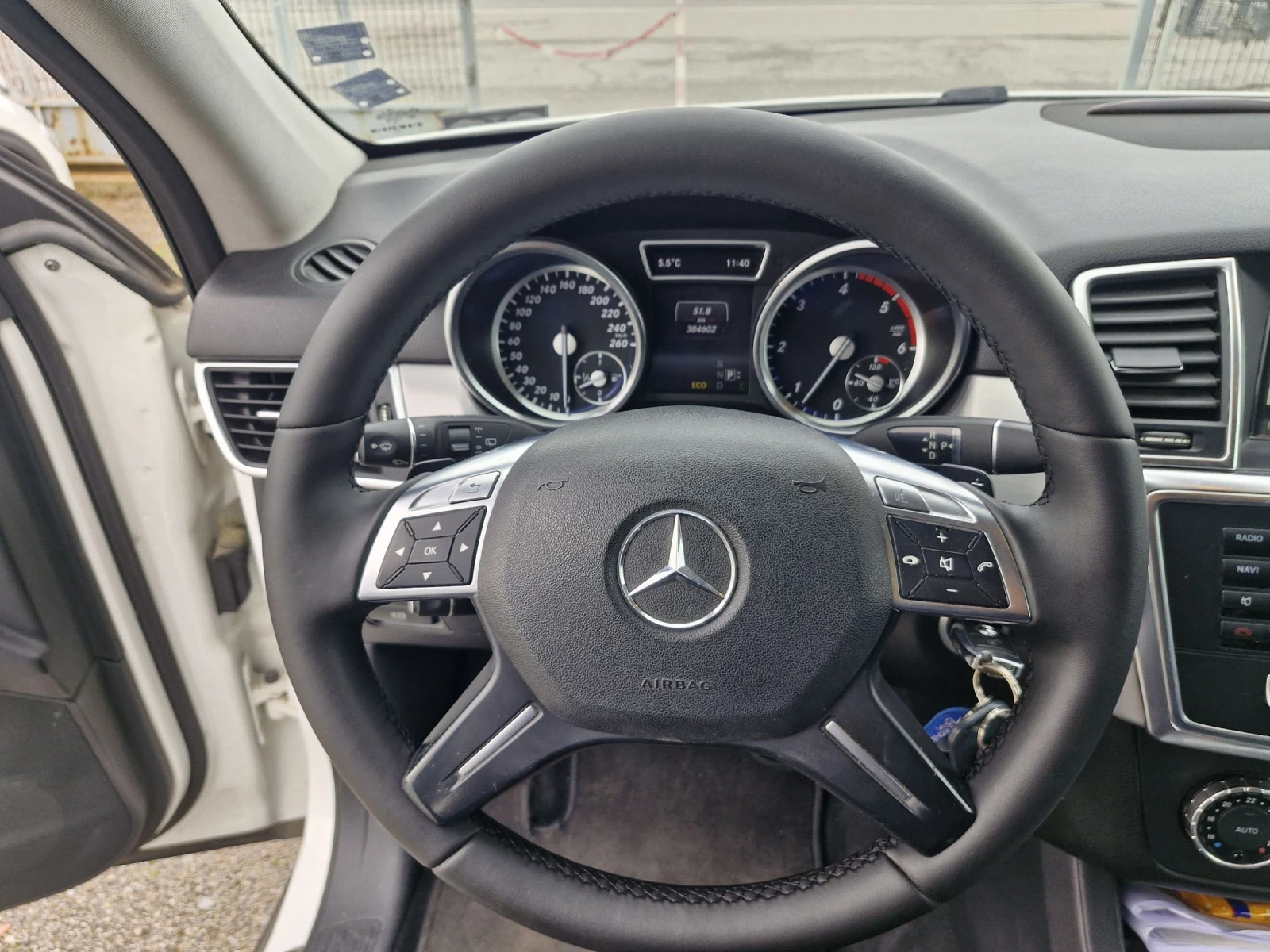 Mercedes-Benz ML 250, снимка 8 - Автомобили и джипове - 53742548