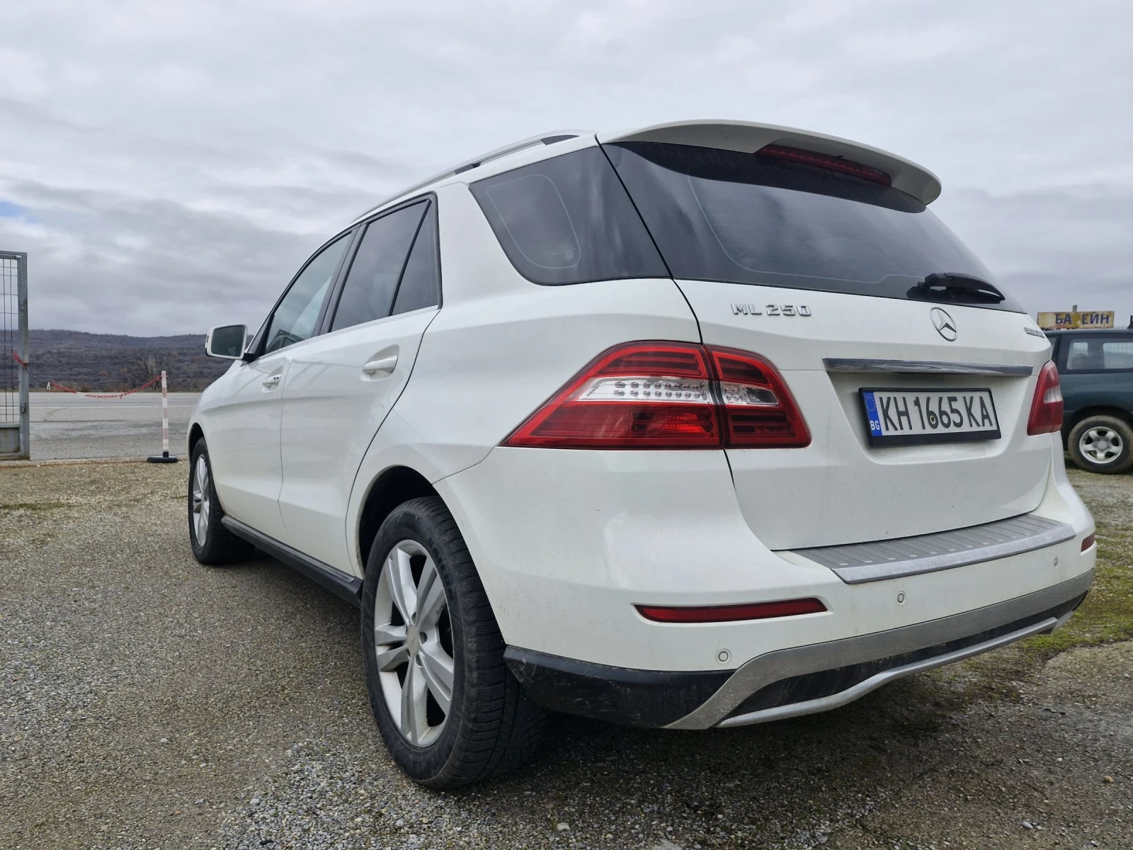 Mercedes-Benz ML 250, снимка 4 - Автомобили и джипове - 53742548