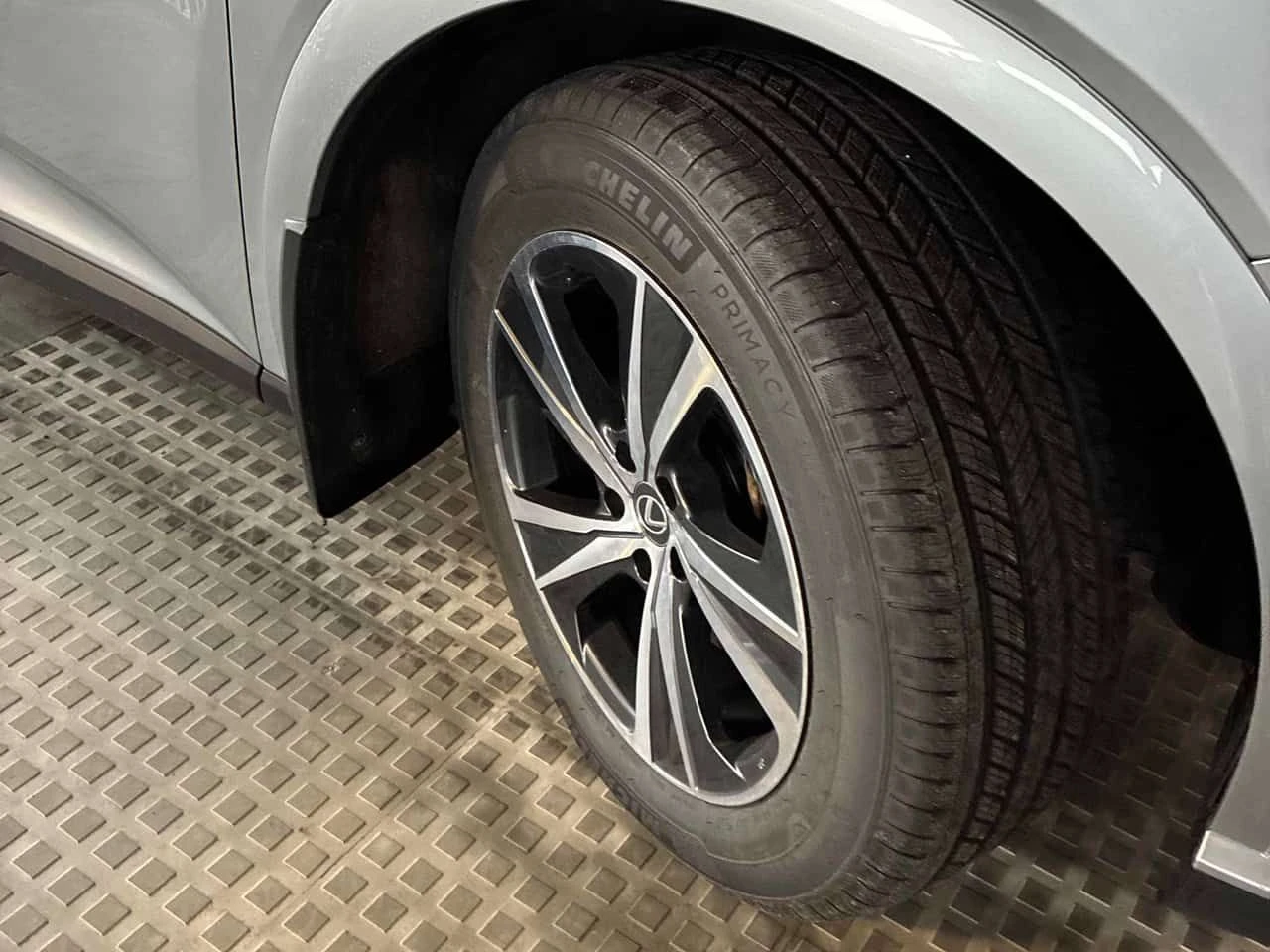 Lexus RX 350h / DISTRONIC / CAMERA / ОБДУХВАНЕ / КЛИП НА МОТОРА , снимка 7 - Автомобили и джипове - 54134838