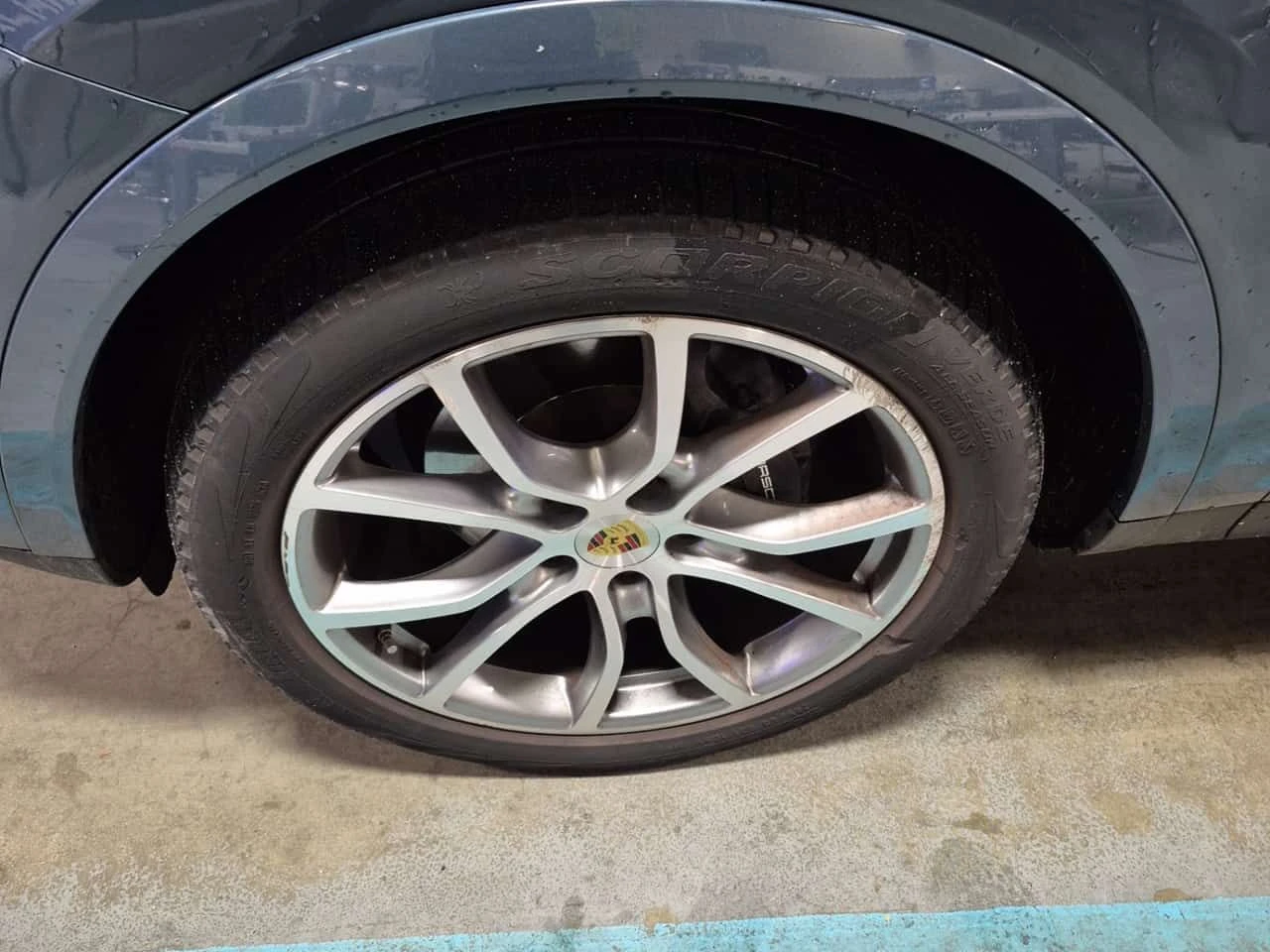 Porsche Cayenne ПАНОРАМА| ОБДУХВАНЕ| АМБИЕНТ| 2 КЛЮЧА| , снимка 5 - Автомобили и джипове - 54133614