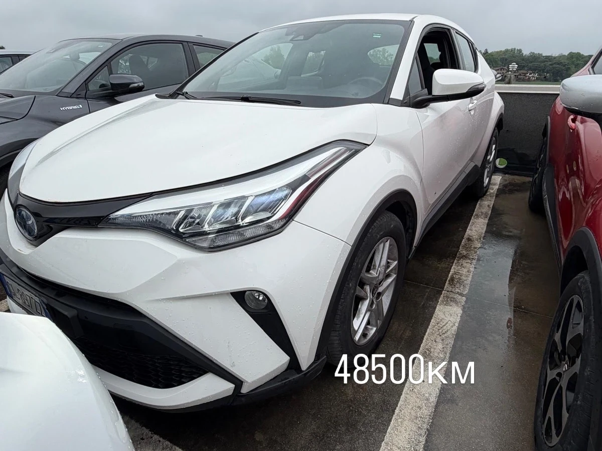 Toyota C-HR 48500км* 2023г* LED* NAVI* КАМЕРА* 1.8Hybrid 122hp
