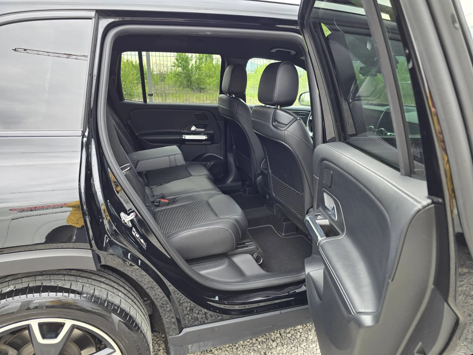 Mercedes-Benz GLB 220 Black Series FULL , снимка 8 - Автомобили и джипове - 54451845