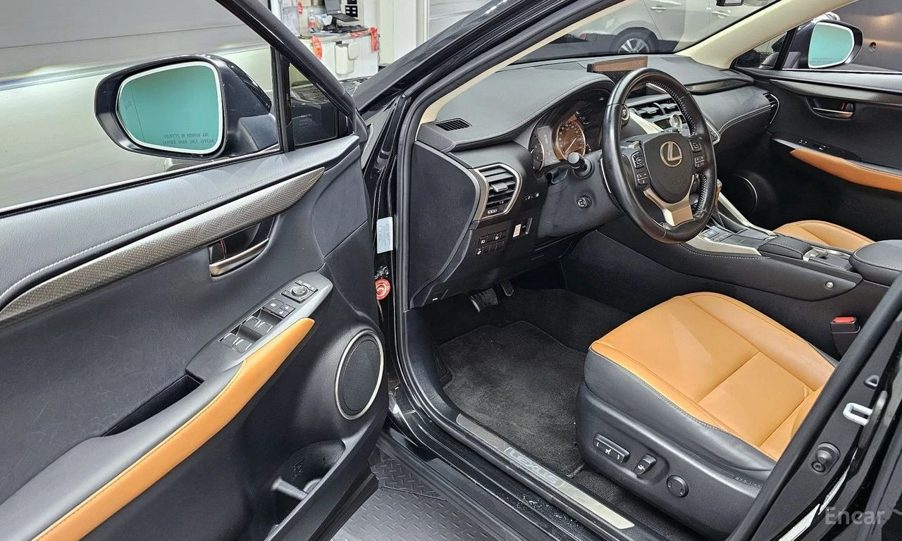 Lexus NX 300h SUPREME* ПОДГРЕВ* НАВИГАЦИЯ* 2 КЛЮЧА, снимка 10 - Автомобили и джипове - 54879188