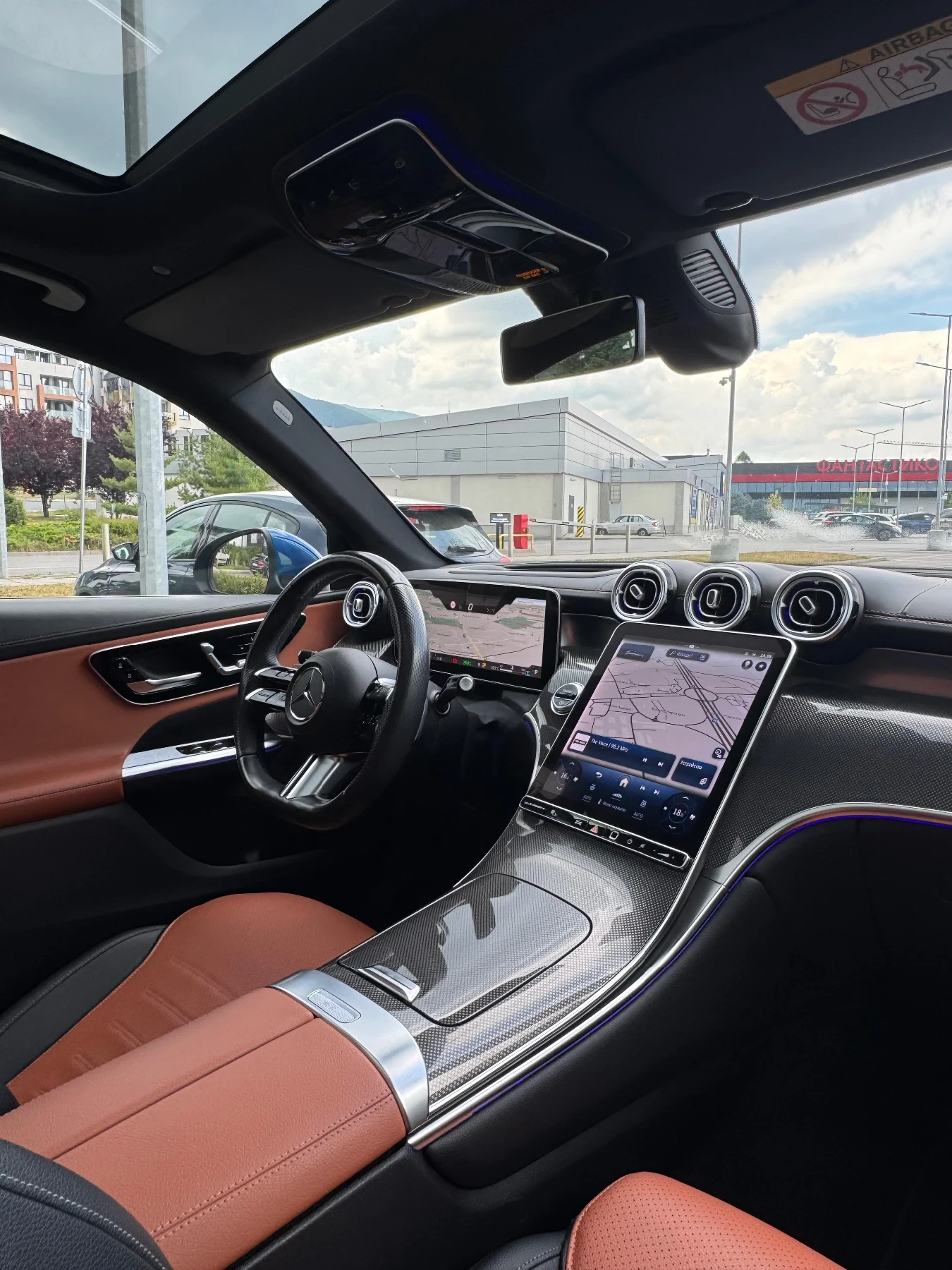 Mercedes-Benz GLC 220 AMG LINE* 4Matic* Burmester* Поръчков* Full, снимка 12 - Автомобили и джипове - 55122270