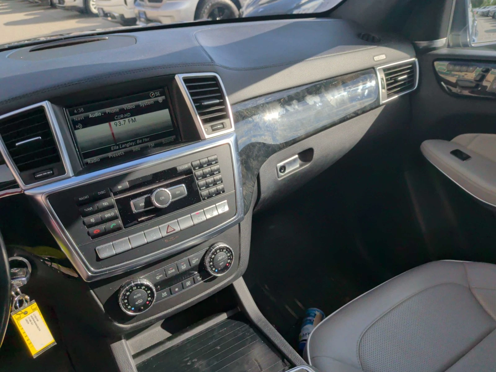 Mercedes-Benz GL 350 AMg-pack* 360* TV* Harman/Kardon* Вакуум* Обдух, снимка 9 - Автомобили и джипове - 55945736