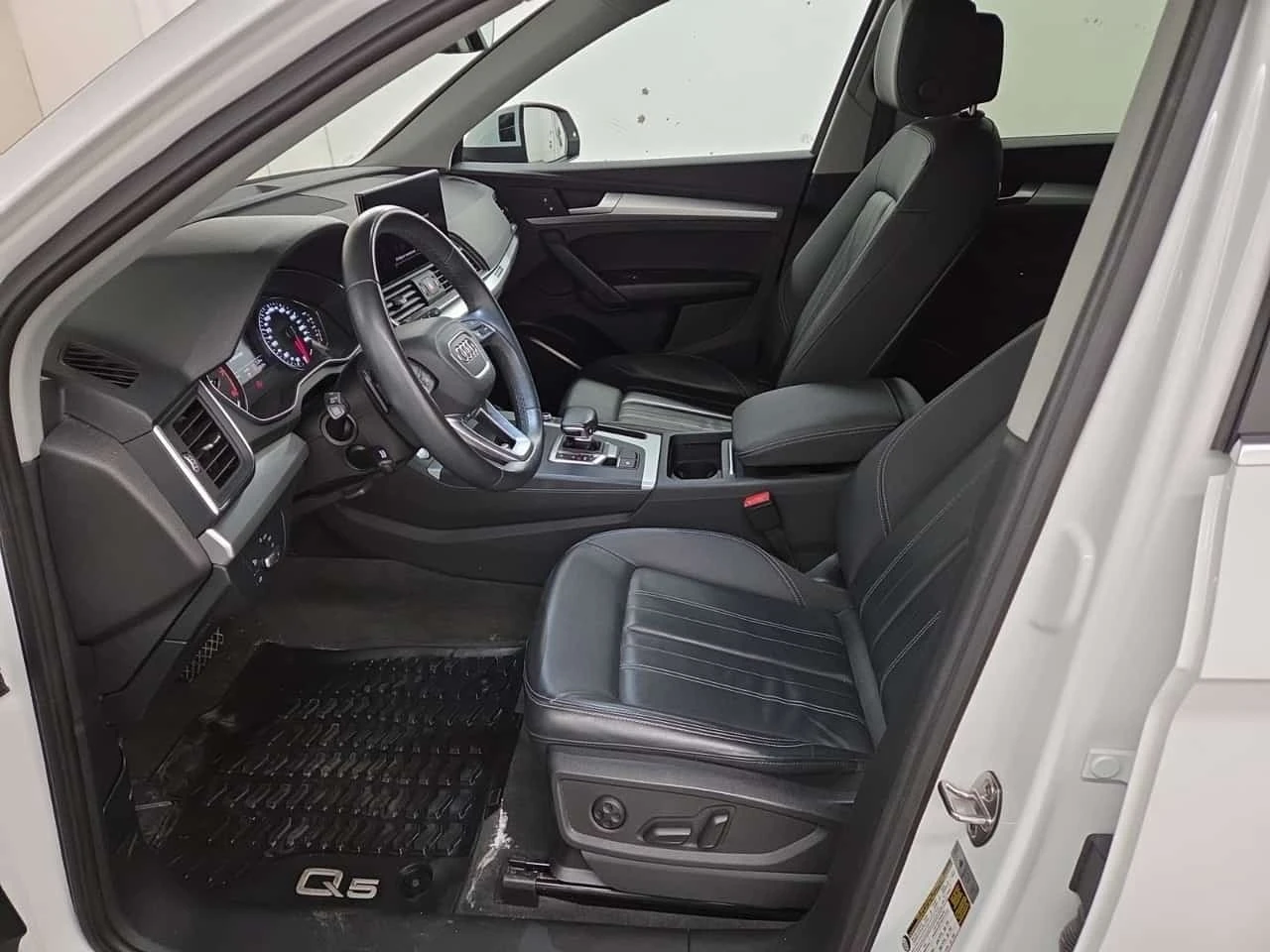 Audi Q5 * CARFAX * ����������� ��� ������������ ������ | Mobile.bg � ����������� 5