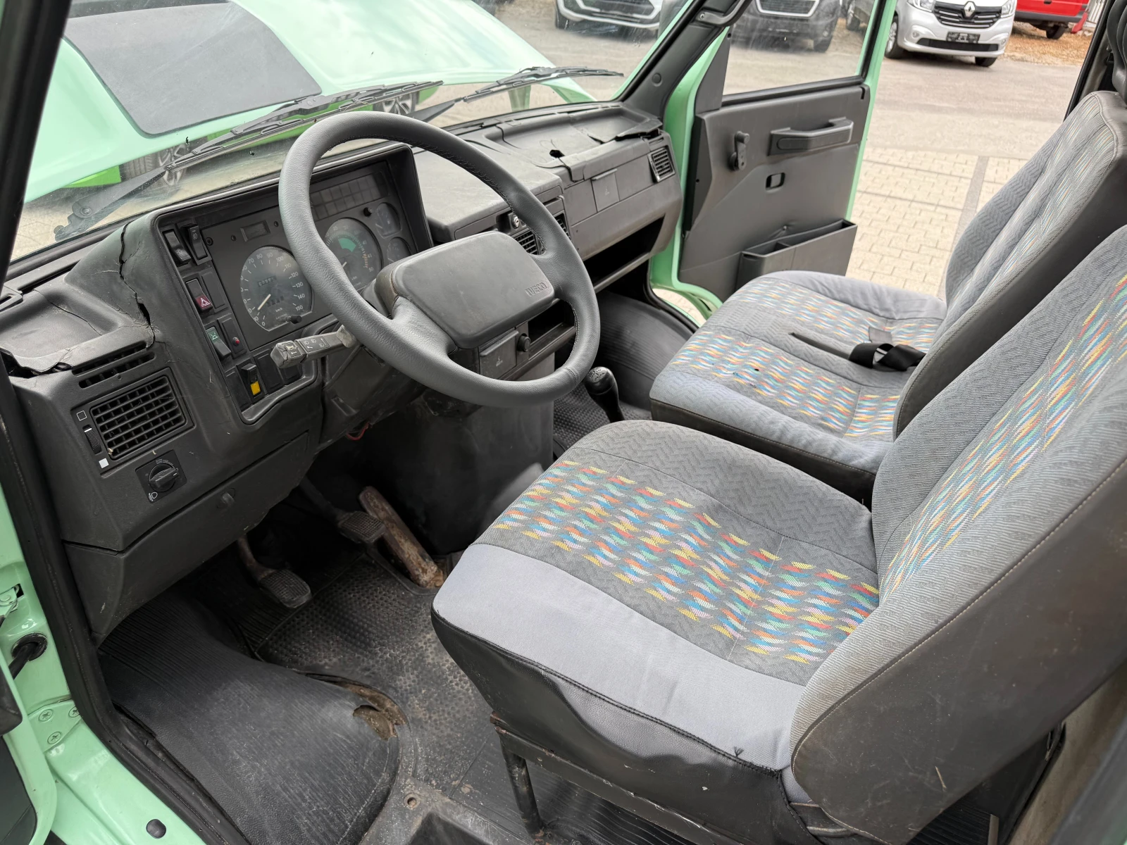 Iveco Daily 35-10 TurboDaily до 3.5т. 3.00м. Самосвал с кран , снимка 13 - Бусове и автобуси - 56083556