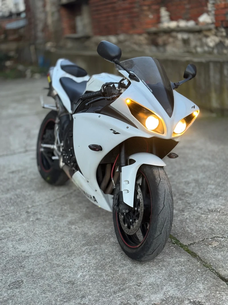 Yamaha YZF-R1, снимка 11 - Мотоциклети и мототехника - 52842495