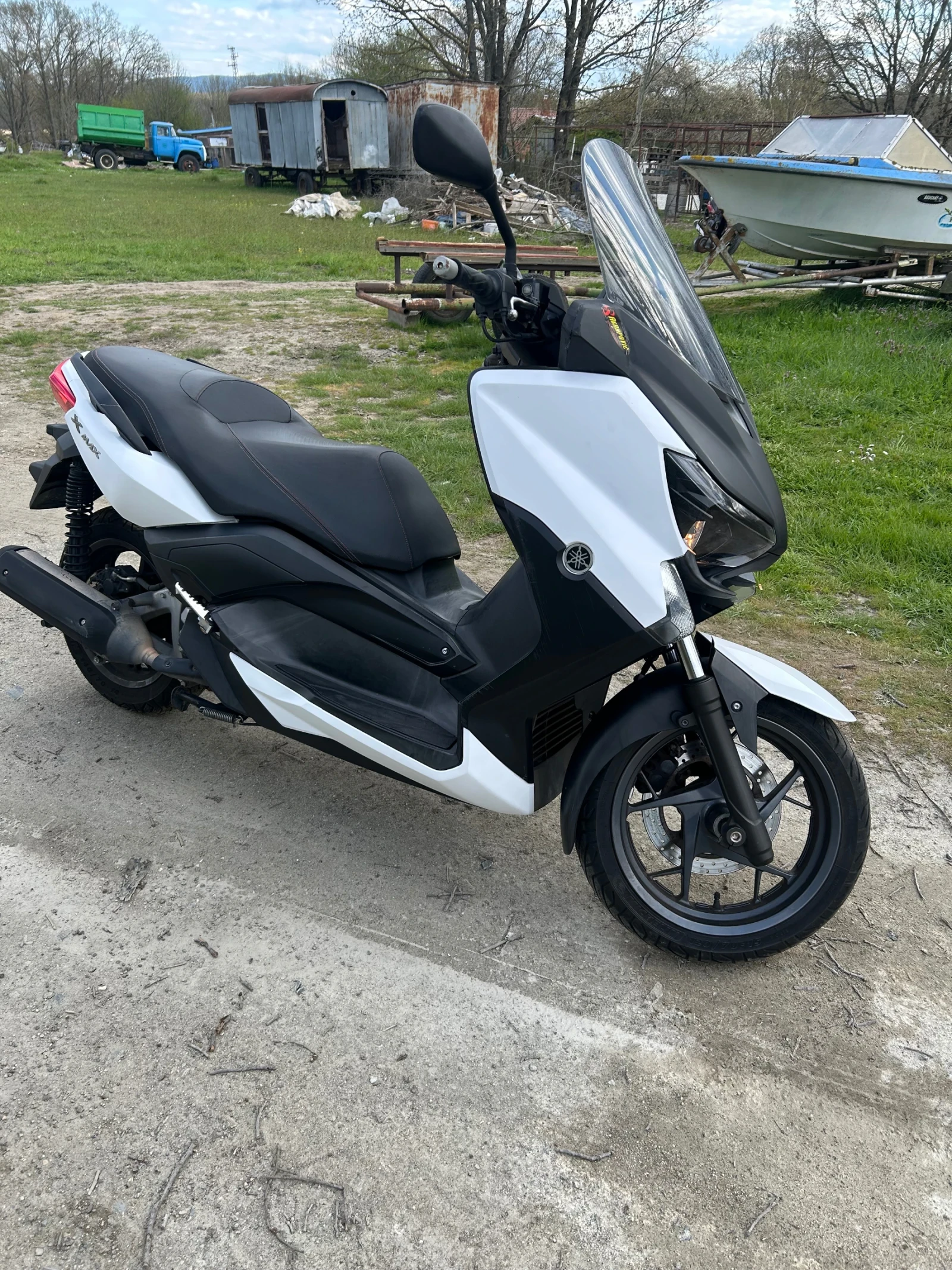 Yamaha X-max 250