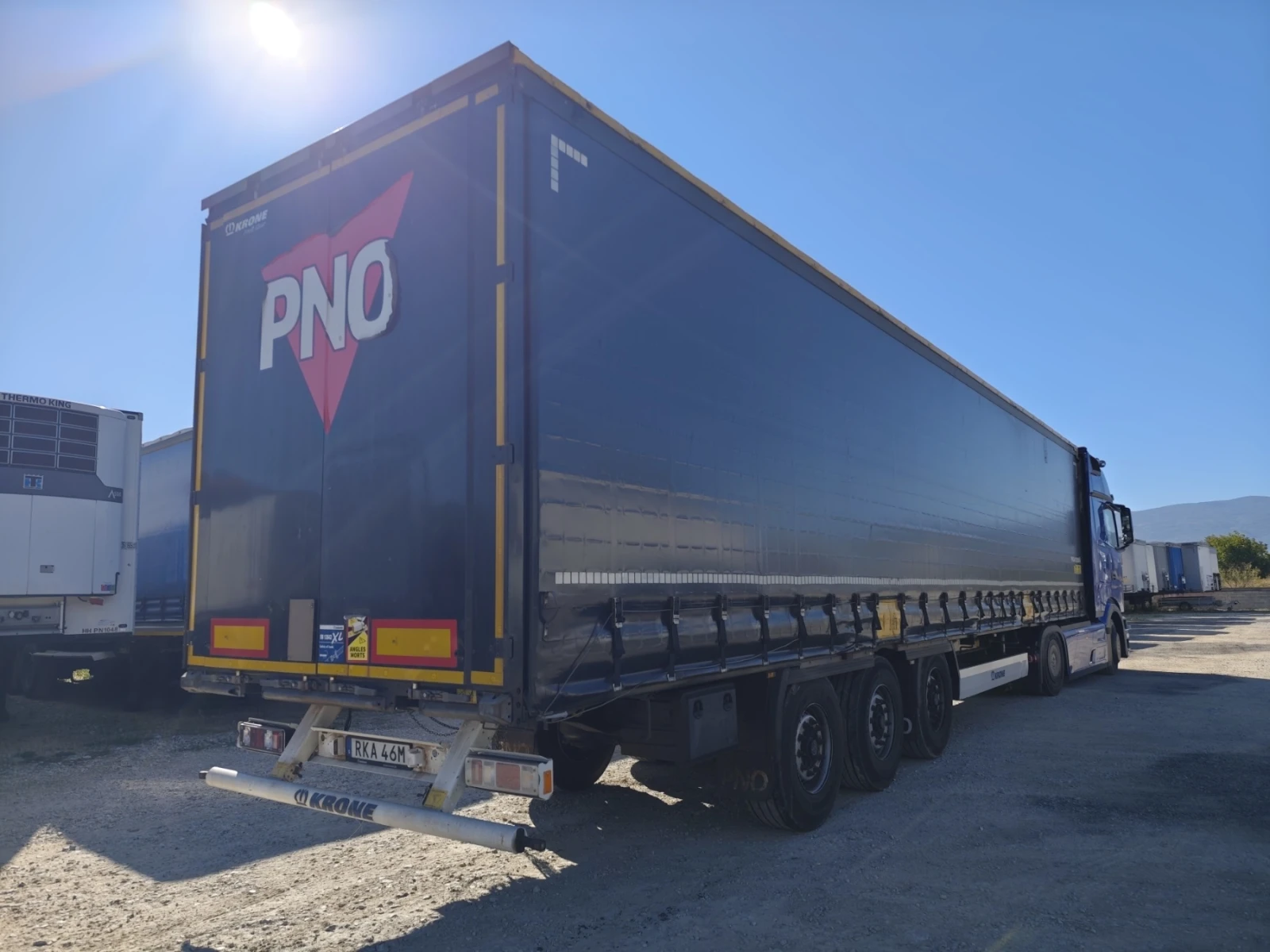 Полуремарке Krone Profi Liner SD, снимка 11 - Ремаркета - 56358593