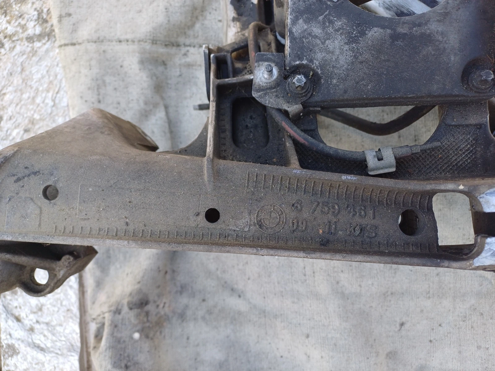 ������ ���� ������ �� ��� �60, �61 | Mobile.bg � ����������� 3