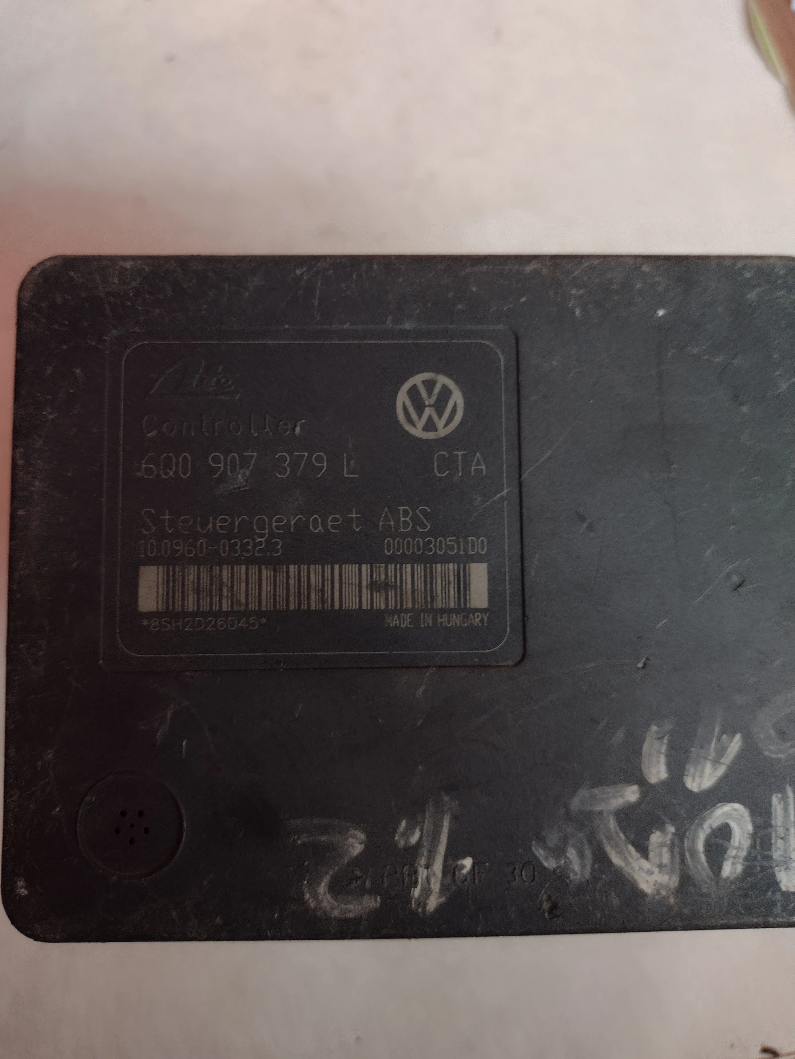 6Q0 907 379 L 6Q0907379L   ABS помпа VW, Seat, Skoda  6Q0 614 117 H 6Q0614117H | Mobile.bg — изображение 1