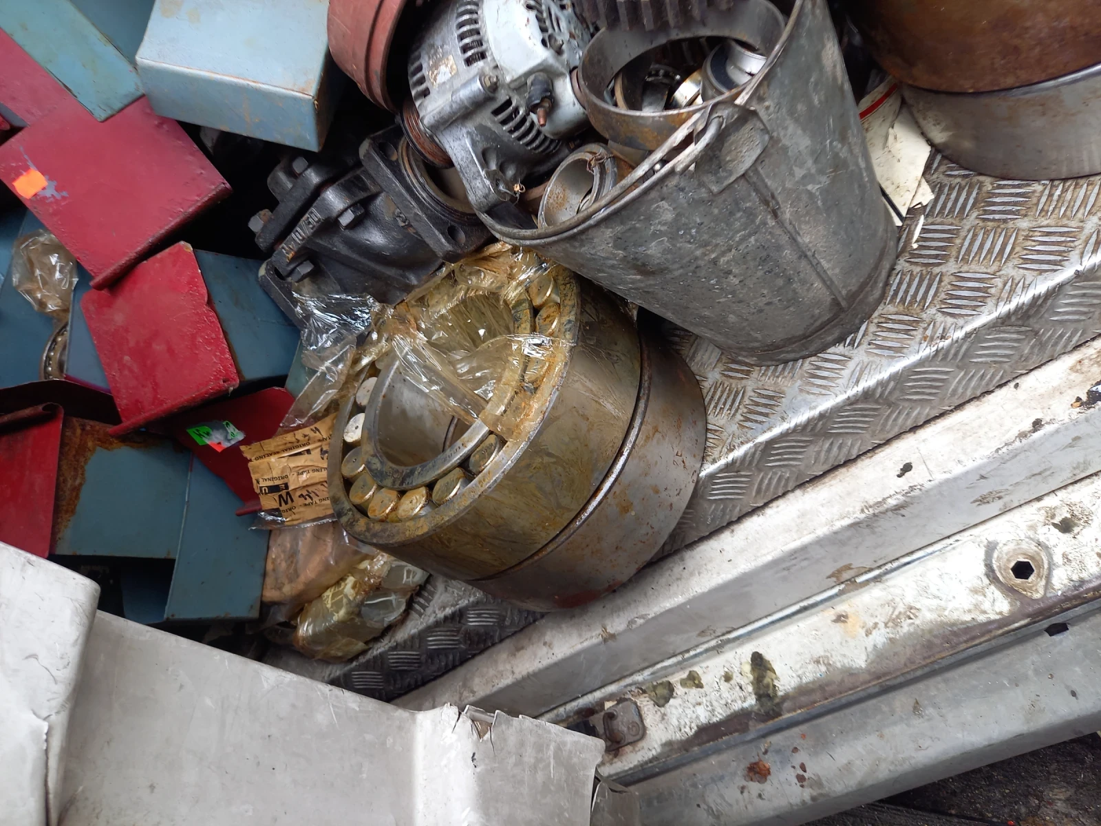 ,     ! | Mobile.bg   8