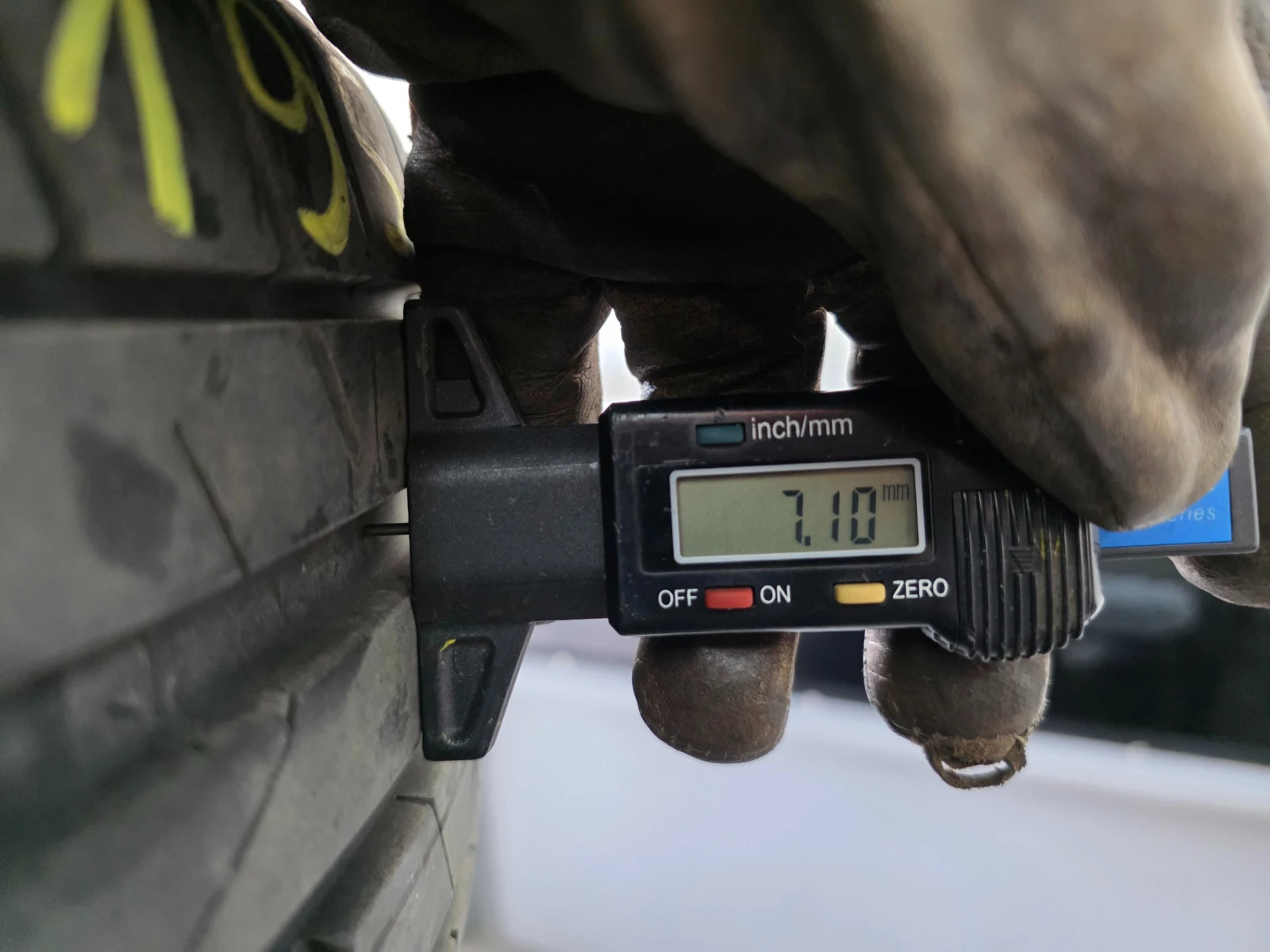 Гуми Летни 195/55R16, снимка 5 - Гуми и джанти - 54174477