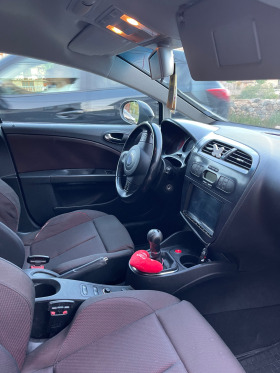 Seat Leon 2.0 TDI FR + + + , снимка 14 - Автомобили и джипове - 45469870