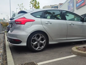 Ford Focus ST, снимка 6