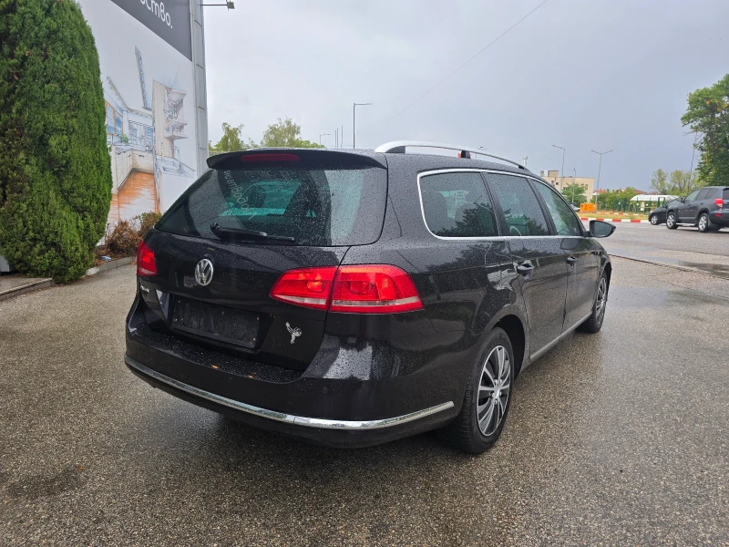 VW Passat, снимка 4 - Автомобили и джипове - 47156784