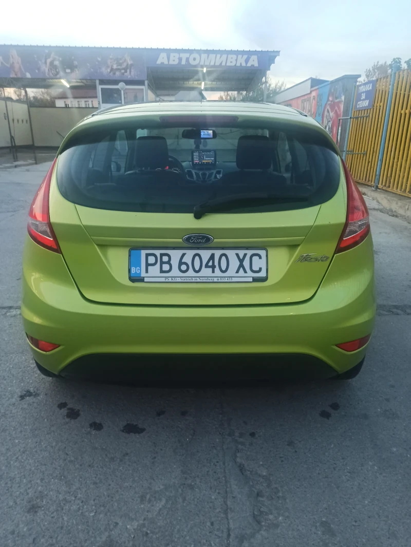 Ford Fiesta, снимка 2 - Автомобили и джипове - 47803069