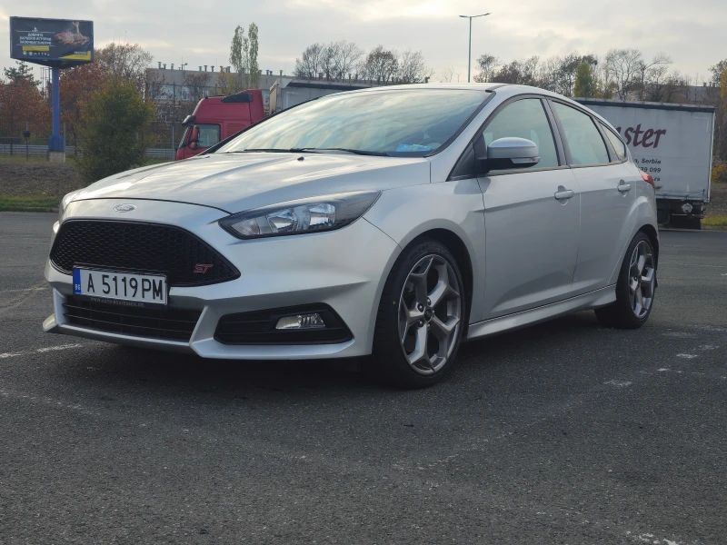 Ford Focus ST, снимка 3 - Автомобили и джипове - 47822928