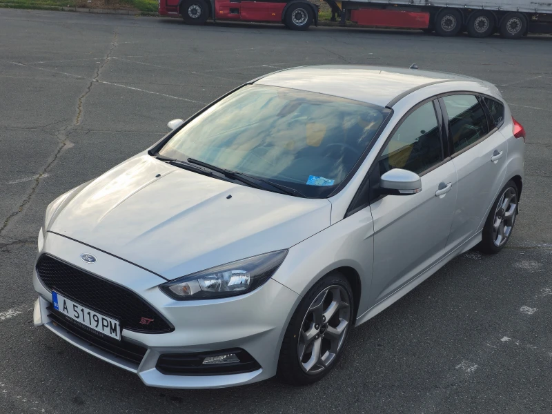 Ford Focus ST, снимка 10 - Автомобили и джипове - 47822928