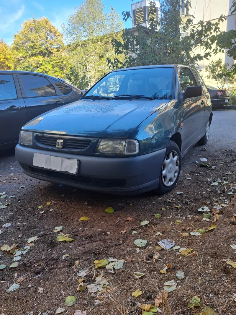 Seat Ibiza, снимка 1 - Автомобили и джипове - 47837396