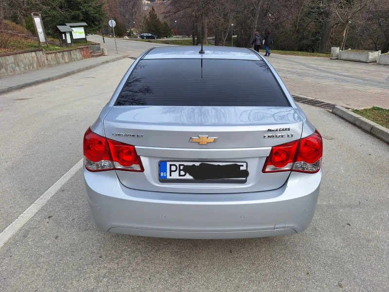 Chevrolet Cruze LT, снимка 6 - Автомобили и джипове - 48588131