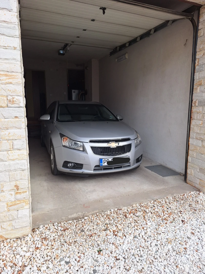 Chevrolet Cruze LT, снимка 9 - Автомобили и джипове - 48588131