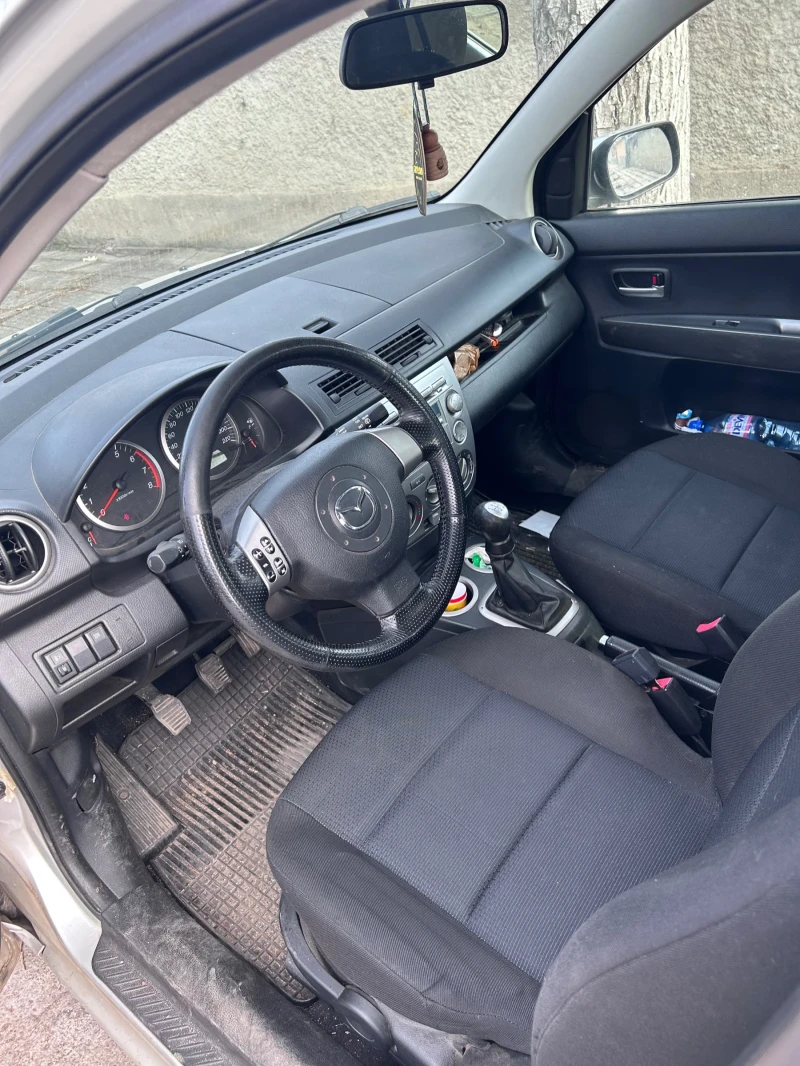 Mazda 2, снимка 4 - Автомобили и джипове - 48808184