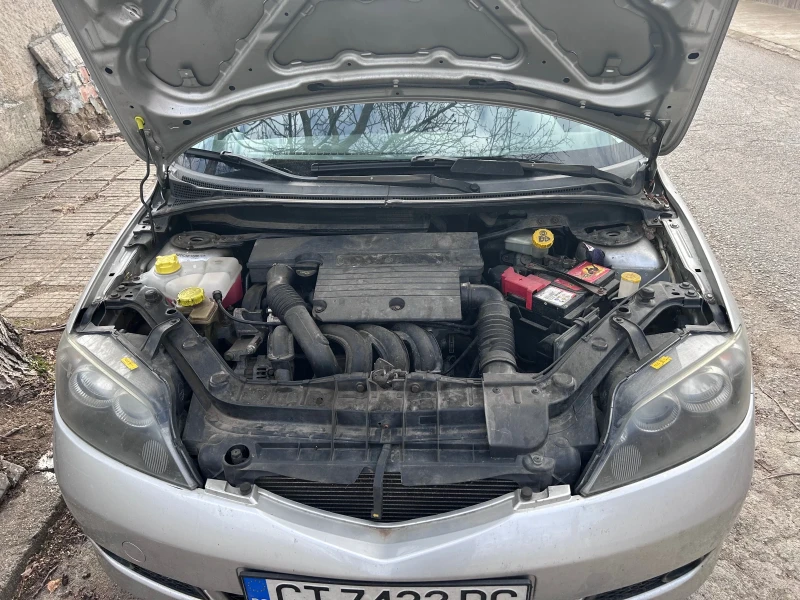 Mazda 2, снимка 7 - Автомобили и джипове - 48808184