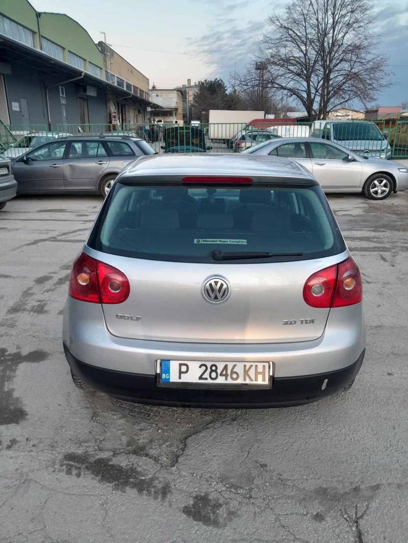 VW Golf 2.0 TDI, снимка 2 - Автомобили и джипове - 49427098