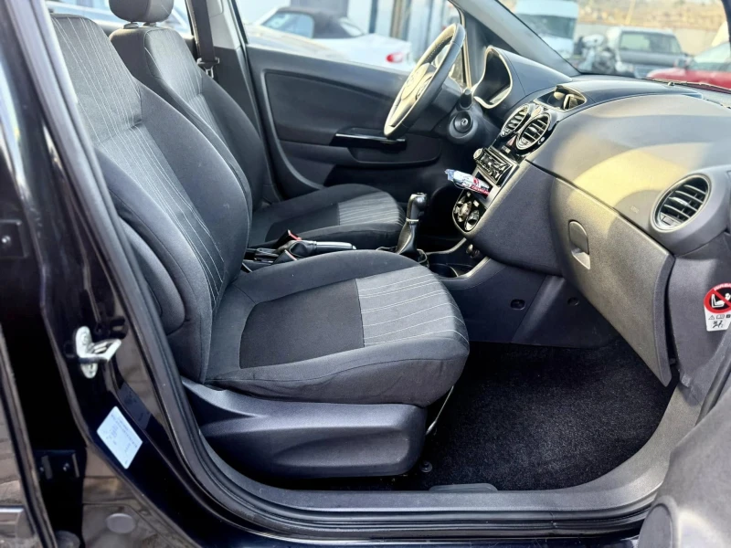 Opel Corsa 1.3 6-скорости, снимка 11 - Автомобили и джипове - 49495928