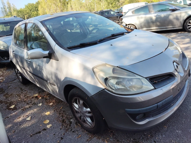 Renault Clio 1, 2i 75ps ГАЗ BRC, снимка 2 - Автомобили и джипове - 52099481
