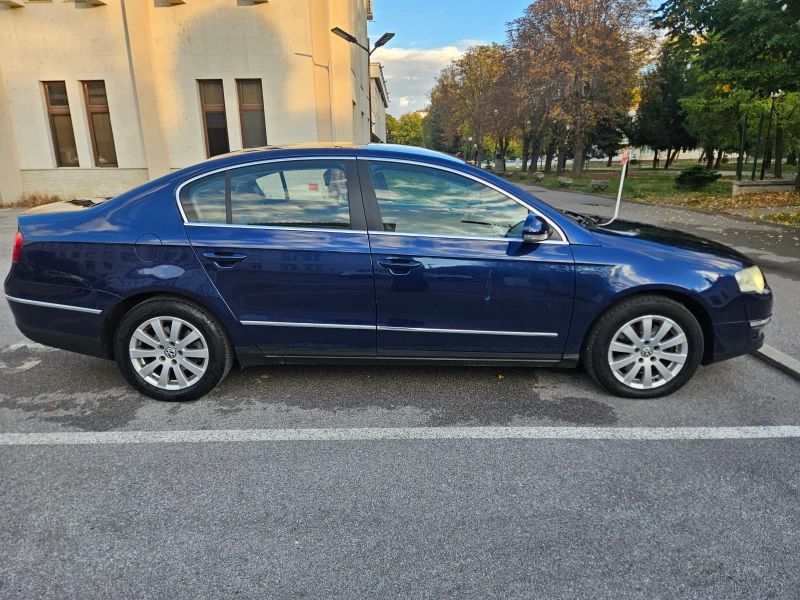 VW Passat, снимка 2 - Автомобили и джипове - 52181001