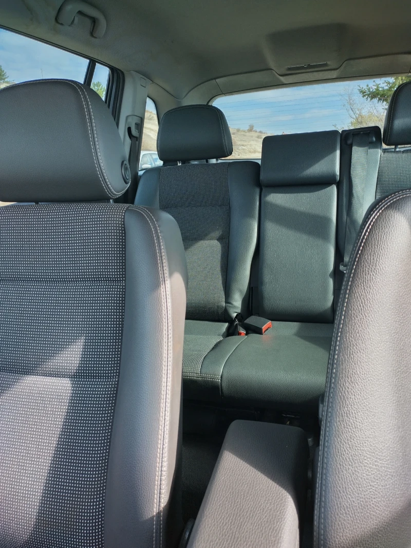 Opel Zafira, снимка 6 - Автомобили и джипове - 52281186