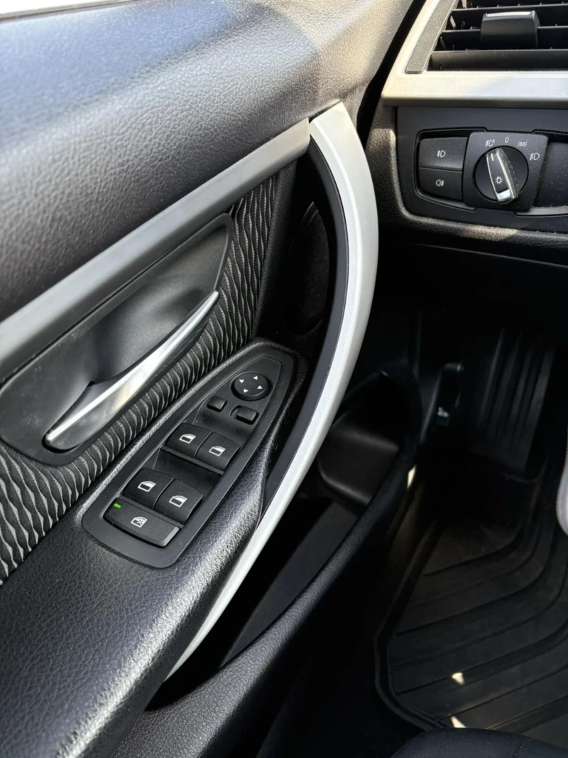 BMW 320 320i head up ТОП ЦЕНА, снимка 5 - Автомобили и джипове - 52568173